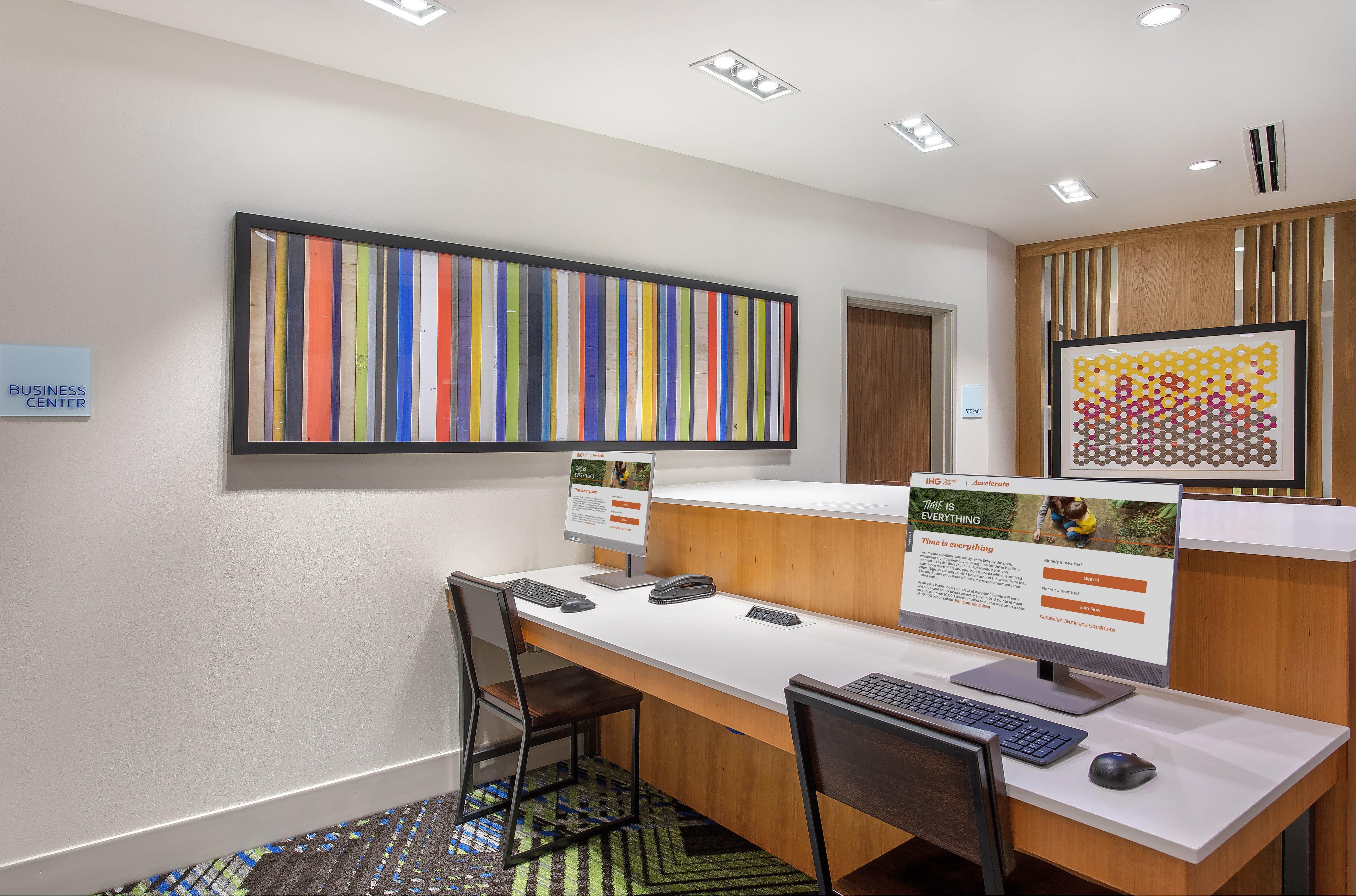 Holiday Inn Express & Suites - La Grange By Ihg Екстериор снимка